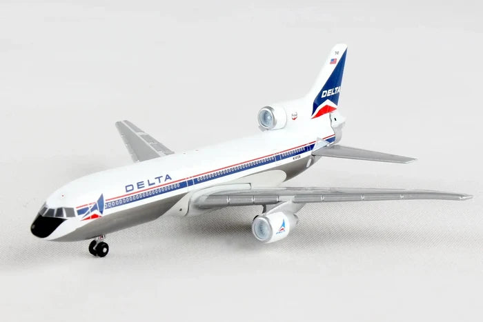 1/500 Daron Delta L-1011-250 5813-2