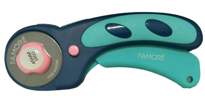 Ergonomic Ball Bearing Rotary Cutter 45mm
