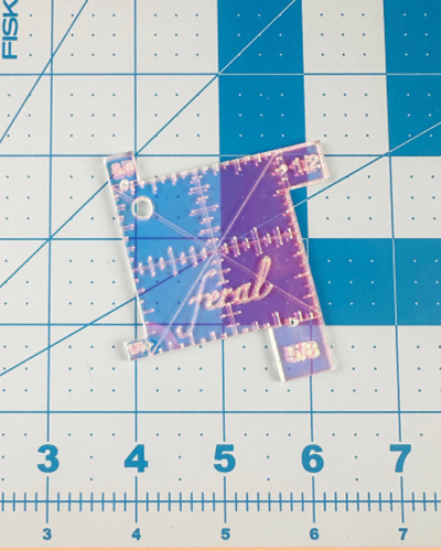 Iridescent Seam Guide