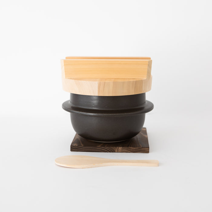 Suzuki Co. Traditional Rice Cooker [TS865]