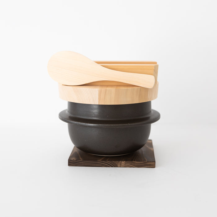 Suzuki Co. Traditional Rice Cooker [TS865]