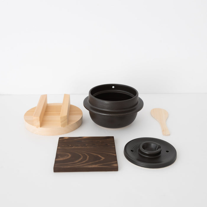 Suzuki Co. Rice Cooker with Spatula Wooden Lid & Trivet - tortoise general store